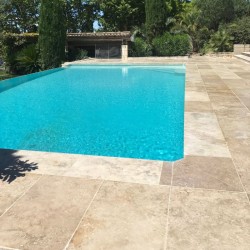 Margelle Travertin Beige Mix finition vieillie tambour