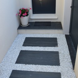 Pas Japonais Ardoise Ebano Dessus naturel