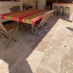 Dallage Travertin Eco finition vieillie