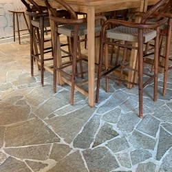 Opus Incertum Gneiss des Alpes