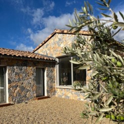 Pierre de Parement Géoperles Pic Saint Loup