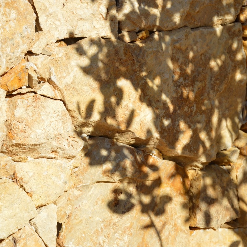 Pierre de Parement Géoperles Travertin Malaga Gold