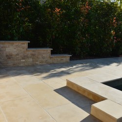 Dallage Montpellier Beige finition vieillie tambour